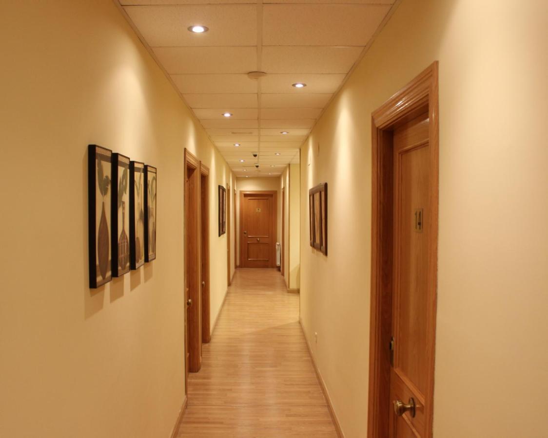 Hostal San Isidro Autol Экстерьер фото