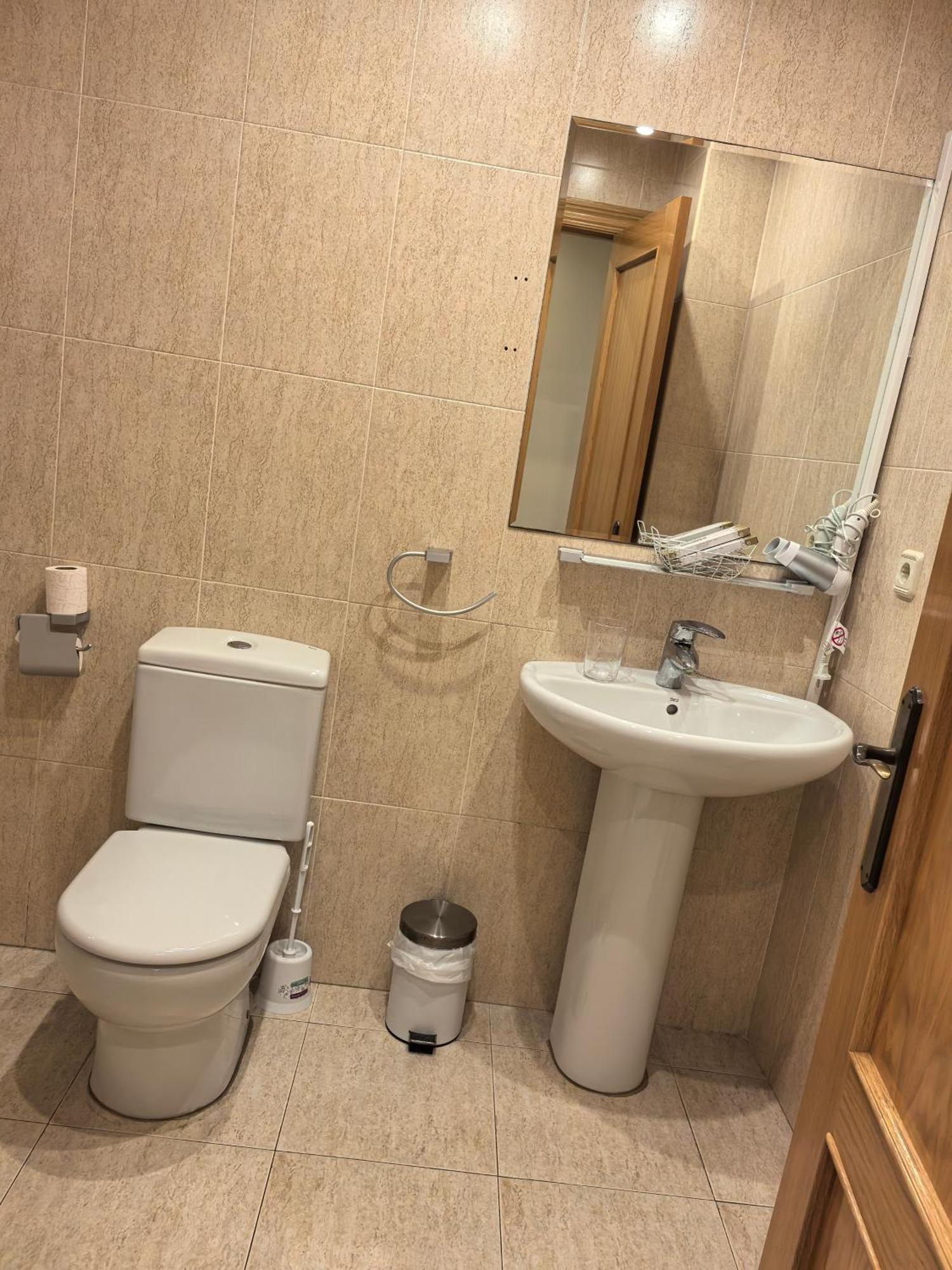 Hostal San Isidro Autol Экстерьер фото